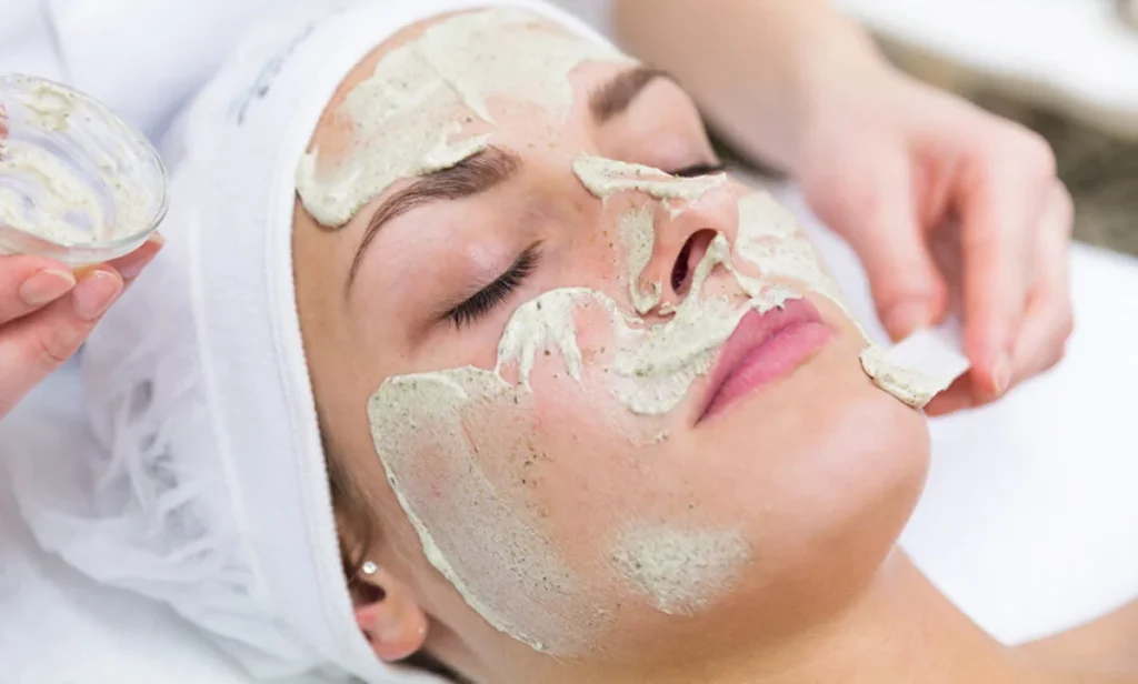 facial-Peelings Visage-facial in Montreal